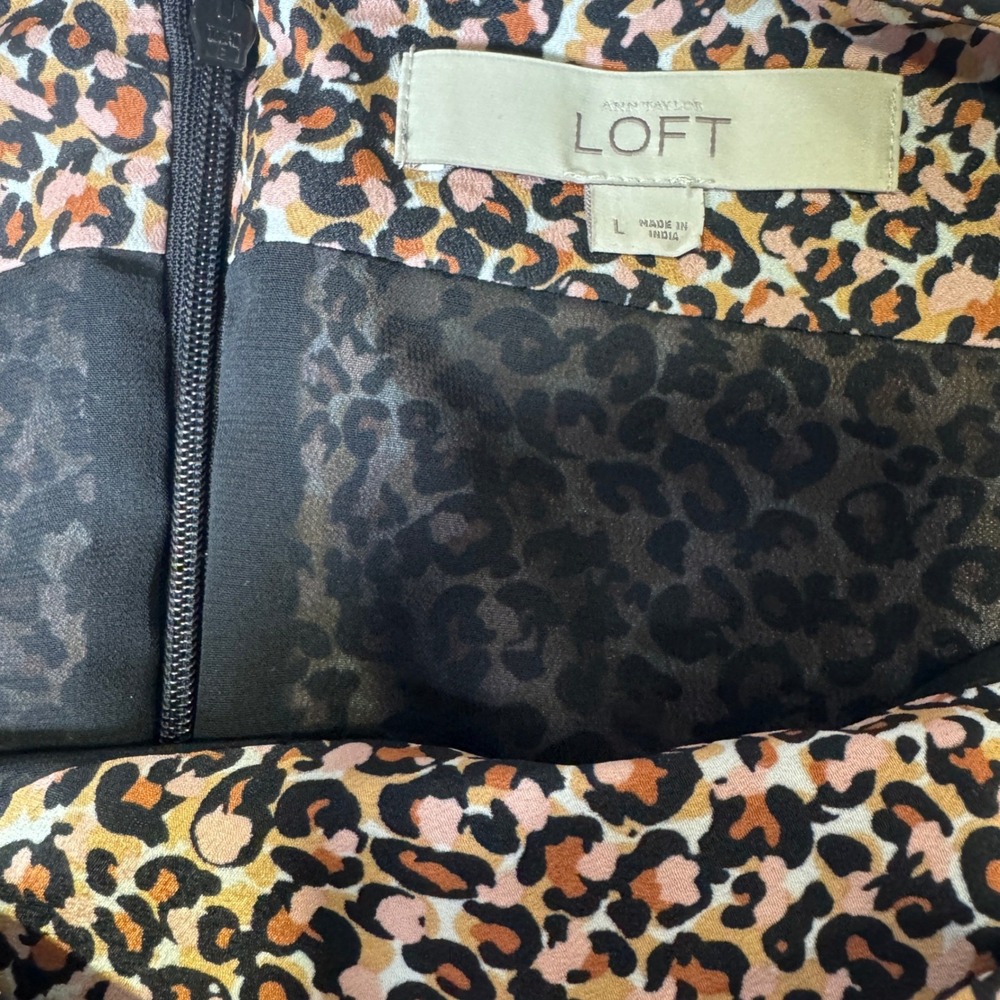 Ann Taylor LOFT Large Leopard Print Shift Dress Womens Brown Animal Long Sleeve - Picture 4 of 9